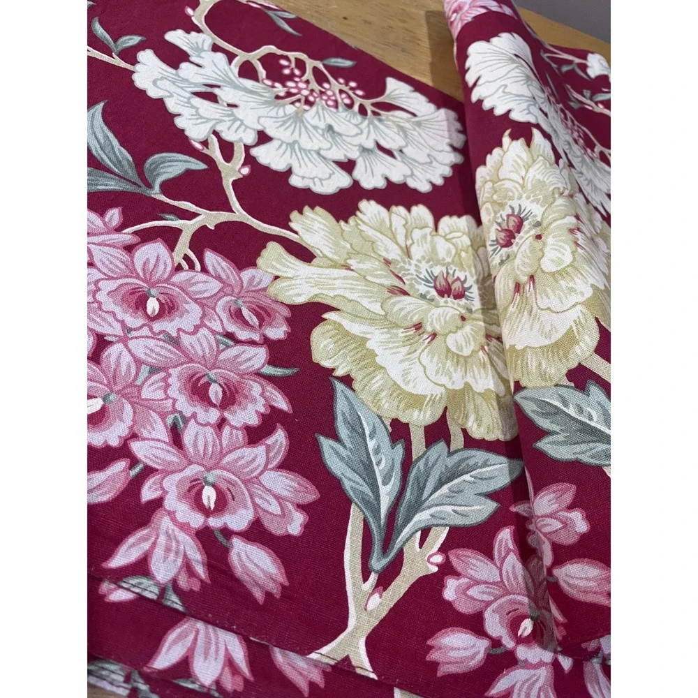 Pottery Barn Vtg Floral Placemats Set of 6 Red Linen Cotton Blend 14x20 Cottage